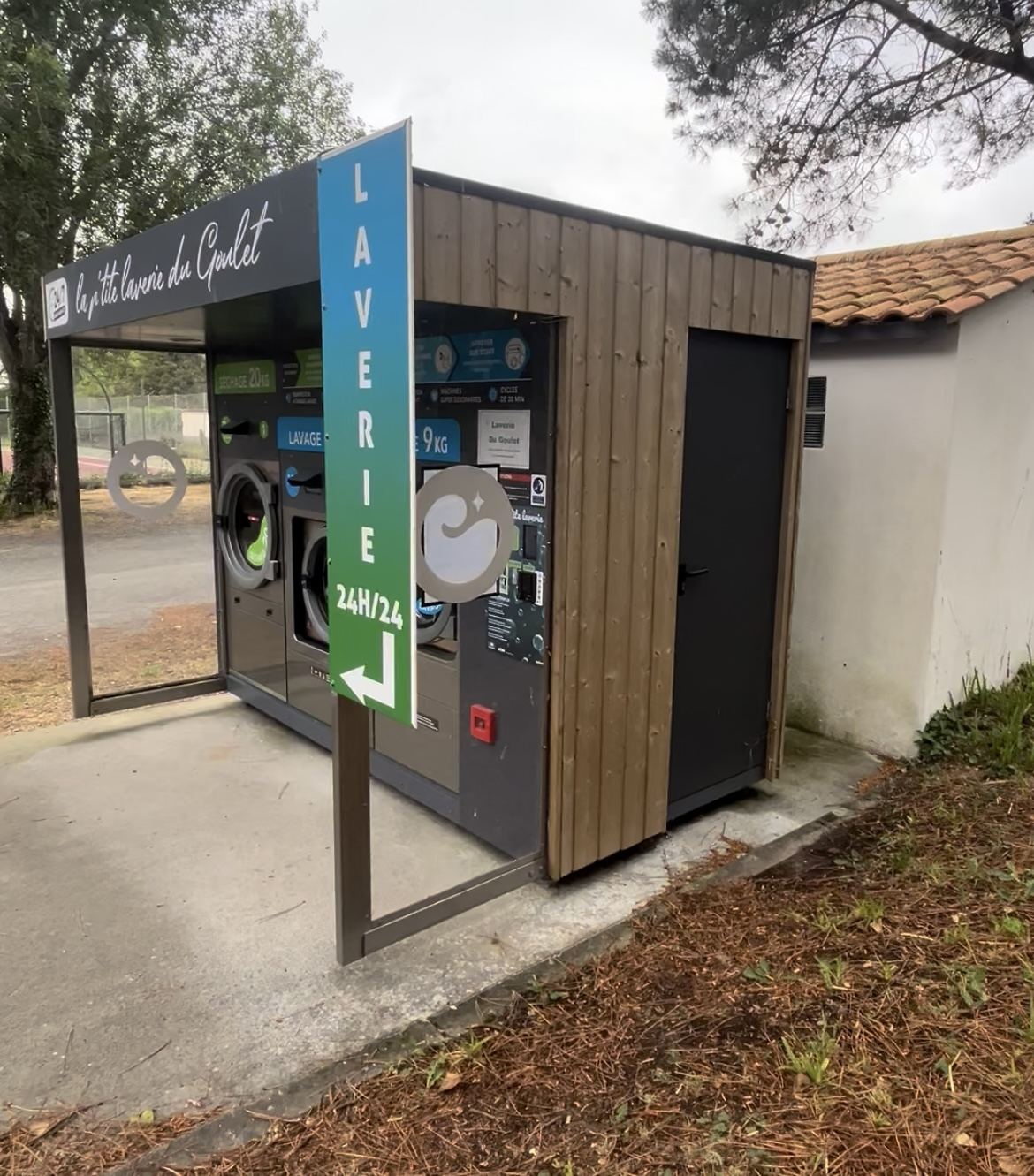 Laverie Ublo, kiosque en libre-service